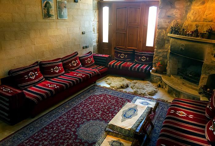 El Achkar Guesthouse Beiteddine Esterno foto